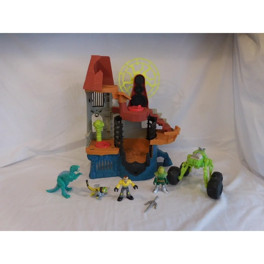 Fisher-Price Imaginext Castle Wizard Tower Playset‎ Lights + Sounds + Figures